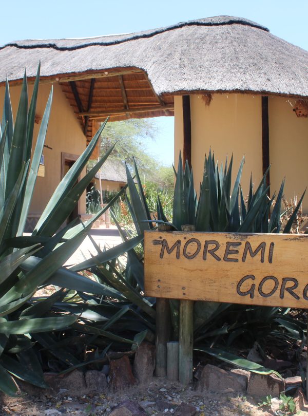 Traveyola Goo-Moremi Gorge Entrance